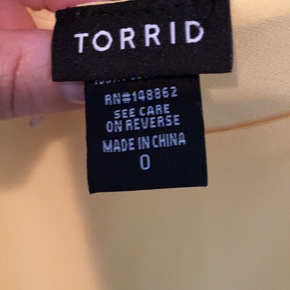 Torrid tanks - Picture 7 of 7